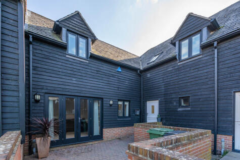 Timsbury Court, Steventon, OX13