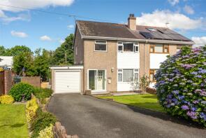 Isgoed, Tyn Llan Estate, Dinas, Caernarfon LL54 7YL