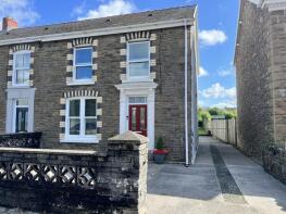 44, Heol Cae Gurwen, Ammanford SA18 1HG