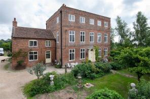 Bay Hall, Hall Lane, Benington, Boston PE22 0DX