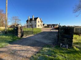 Lower Clifton Court, Clifton Common, Goldcliff, Newport NP18 2PH