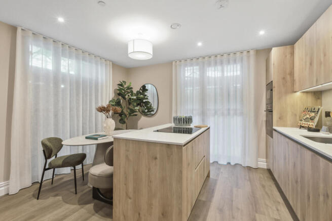 Show Apartment Kitchen/Dining