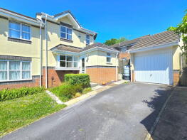 60, Edwards Crescent, Saltash PL12 4UG