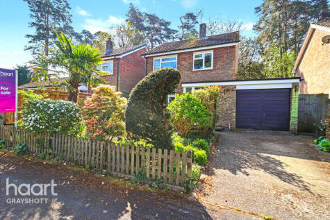 Kay Crescent, Headley Down