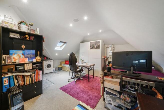 Flat 7, 5, Norbury Avenue Thornton Heath CR7 8AH - Ciyc8GsCKSzEPrghlnJt