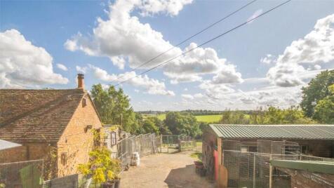 Hammerpond Road, Plummers Plain, Horsham, West Sussex, RH13