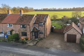 1, Rose Cottages, Top Road, Beccles NR34 8NW