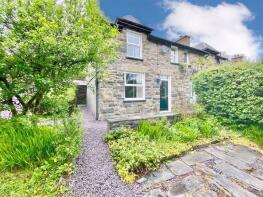 Ty Ar Y Pen, Ffordd Gefn, Dolwyddelan LL25 0NQ