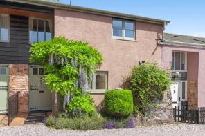 2, Cary Mews, Cockington Lane, Torquay TQ2 6XA