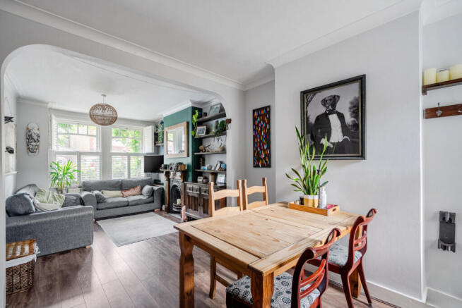 Sitting/Dining Room