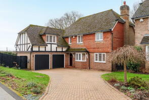15, The Marches, Horsham RH12 3SY