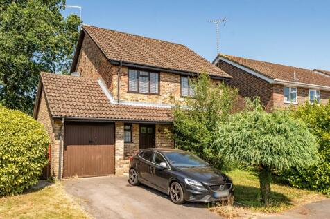 Nightingale Close, Rowland's Castle, PO9