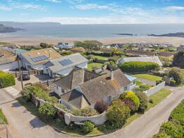 Tamarisk, Cleveland Drive, Kingsbridge TQ7 4AY