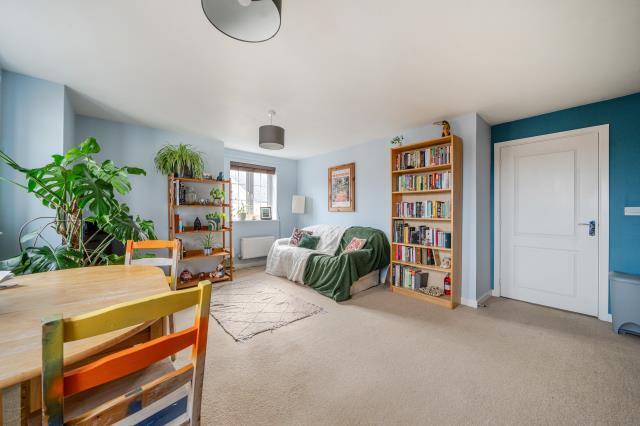 Kit/Din/Living Room