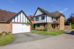 10, Eleanor Close, Passfield, Liphook GU30 7TX