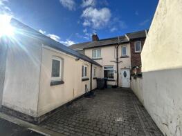 32, Harle Street, Durham DH7 8HX