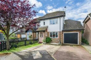6, Dukes Meadow, Tonbridge TN11 8LW