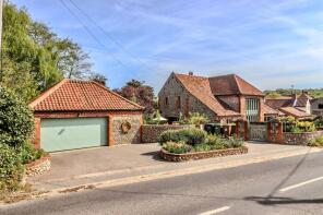Kings Barn, Salthouse Road, Holt NR25 7ED