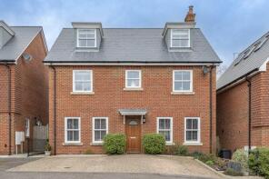 6, Oakwood Close, Five Ash Down, Uckfield TN22 3EF