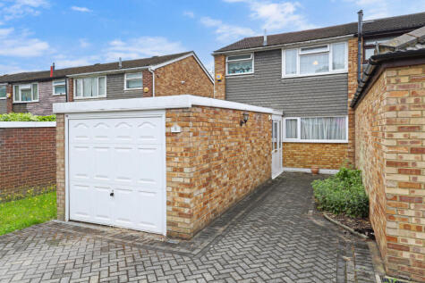 Alderton Close, Loughton, Essex, IG10