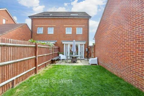 Daffodil Way, Havant, Hampshire