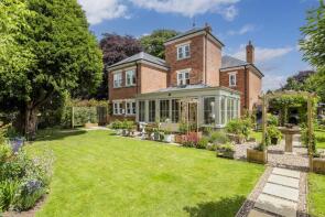 Yew Tree House, Main Street, Lutterworth LE17 6NT