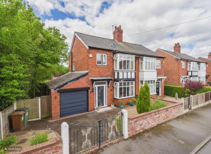 Akesmoor Drive, Mile End, Stockport