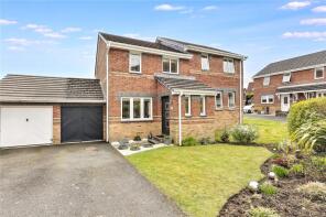 61, Chandlers Rise, Dunfermline KY11 9FL