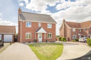 Sunsets, Ellery Drive, Norwich NR16 1PT
