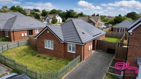 Aspen Way, Newhall, Swadlincote