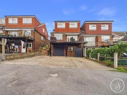 Argie Avenue, Leeds