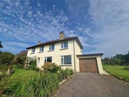 Gateway Lodge, B4319 Castlemartin Roundabout To B4320, Castlemartin, Pembroke SA71 5HN