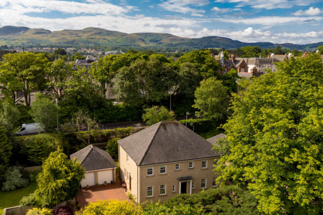 Glenlockhart, Edinburgh, EH10 5XF