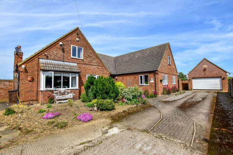 East Road, Langford, Biggleswade, SG18 9QW
