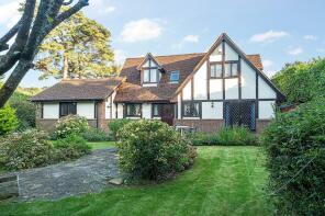 15, Hilltop Walk, Caterham CR3 7LJ