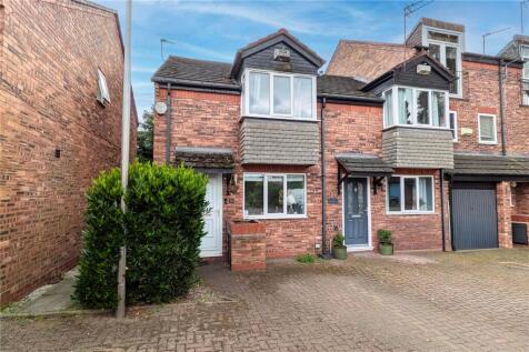 Crossgate Mews, Heaton Mersey, Stockport, SK4