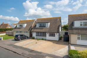 4, Redoubt Way, Romney Marsh TN29 0UQ