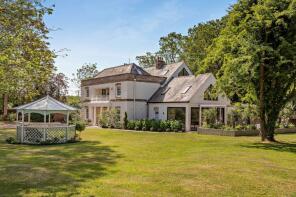Mayfield, Goulds Road, Bures CO8 5HW