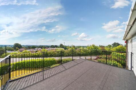 Pennant Hills, Havant