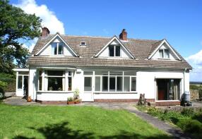 Ash Lea, Baslow Road, Chesterfield S42 7BZ