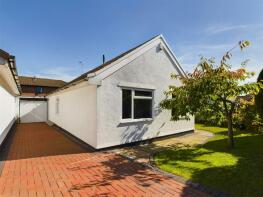 41, Birch Walk, Newton, Porthcawl CF36 5AN