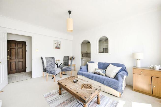 202608 Flat 18_1.jpg