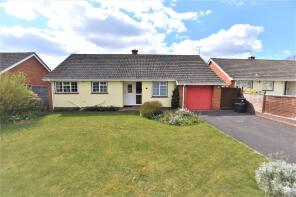 3, Kendall Close, Creech Heathfield, Taunton TA3 5ET