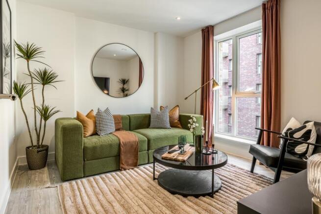 Lampton Parkside, 3 bed duplex, living