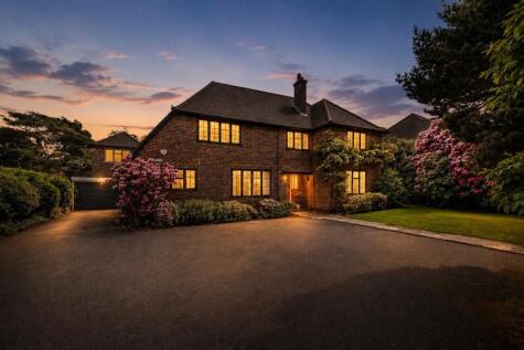 Holly Bank Road, Hook Heath, Woking, Surrey, GU22