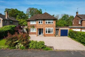 26, Kenwood Drive, Hersham, Walton-on-thames KT12 5AU