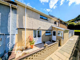 95, Nant-y-fedw, Tyntetown, Abercynon CF45 4LT