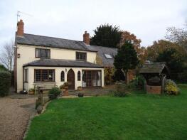 Cruise Hill House, Burial Lane, Redditch B97 5TX