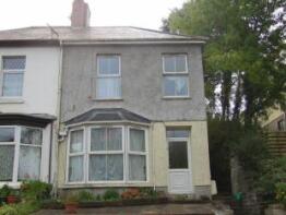 4 Ael Y Bryn, Emlyn Terrace, Pensarn, Carmarthen SA31 2DL
