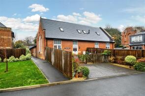 1, Maton Close, Devizes SN10 2UH